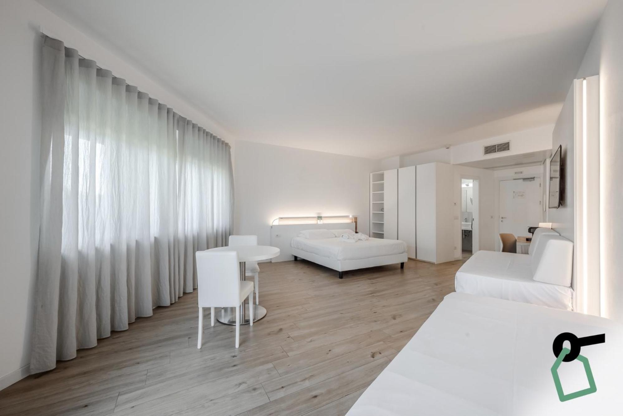 Hotiday Room Collection - Тиррения Экстерьер фото